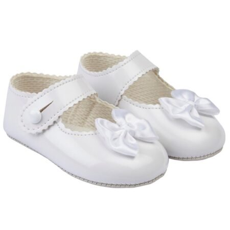 BABY GIRLS SOFT SOLED SHOE-WHITE @ Little'Uns Retail Ltd