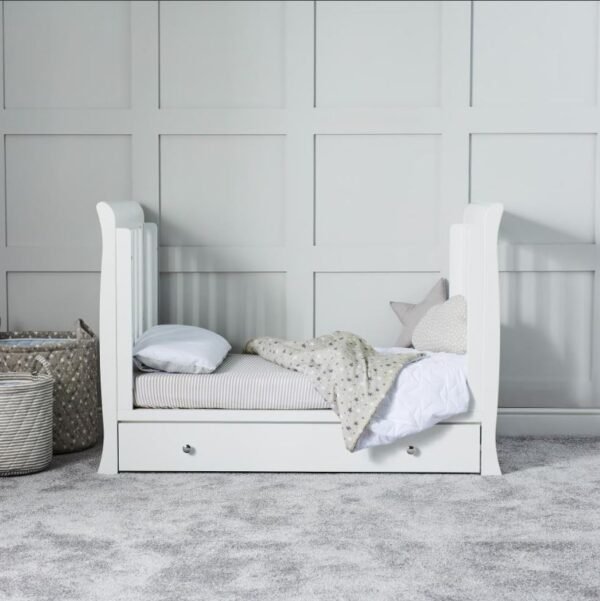 Snowdon 4 in 1 Mini Cot Bed @ Little'Uns Retail Ltd