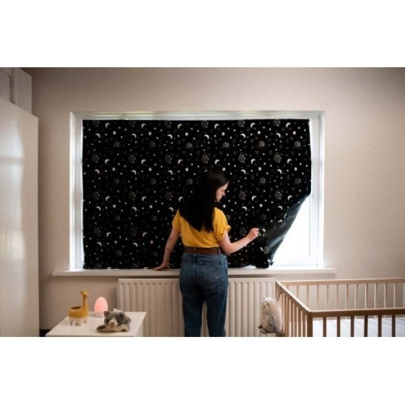 Tommee Tippee Portable Blackout Blind Extra Large @ Little'Uns Retail Ltd