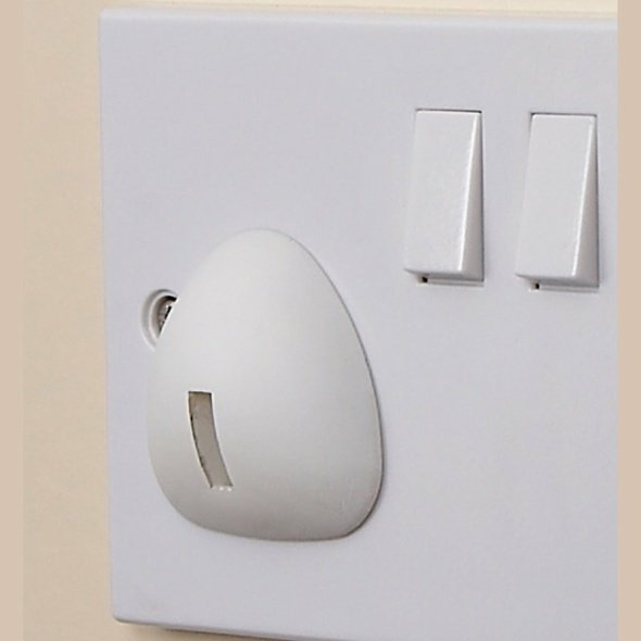 Uk Style Plug Socket Covers 6pk @ Little'Uns Retail Ltd