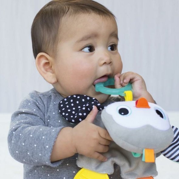 Infantino Cuddle Teether Penguin @ Little'Uns Retail Ltd