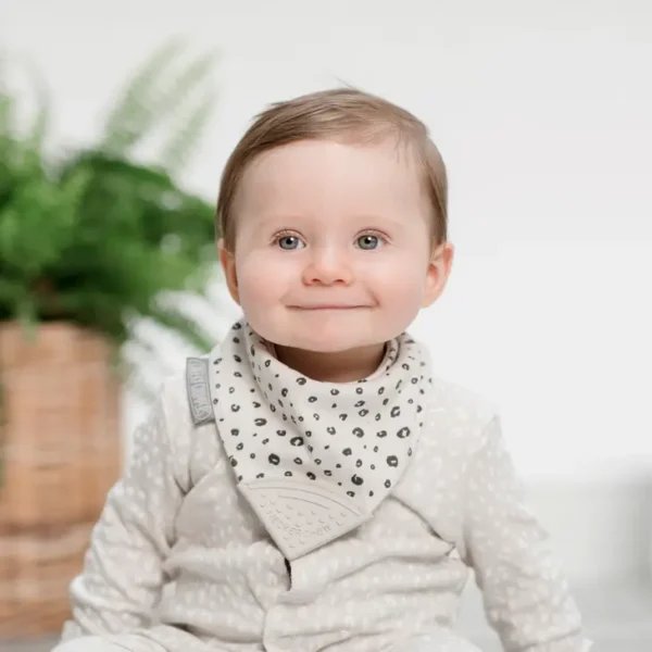 Neckerchew Teething Dribble Bib – Leopard Spot