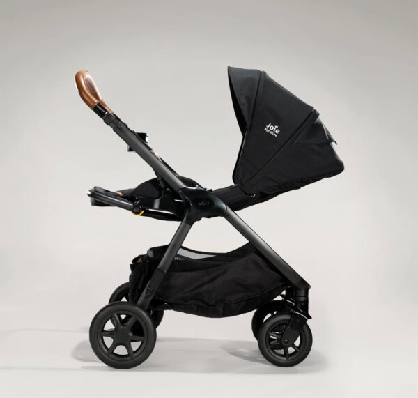 Finiti Pushchair