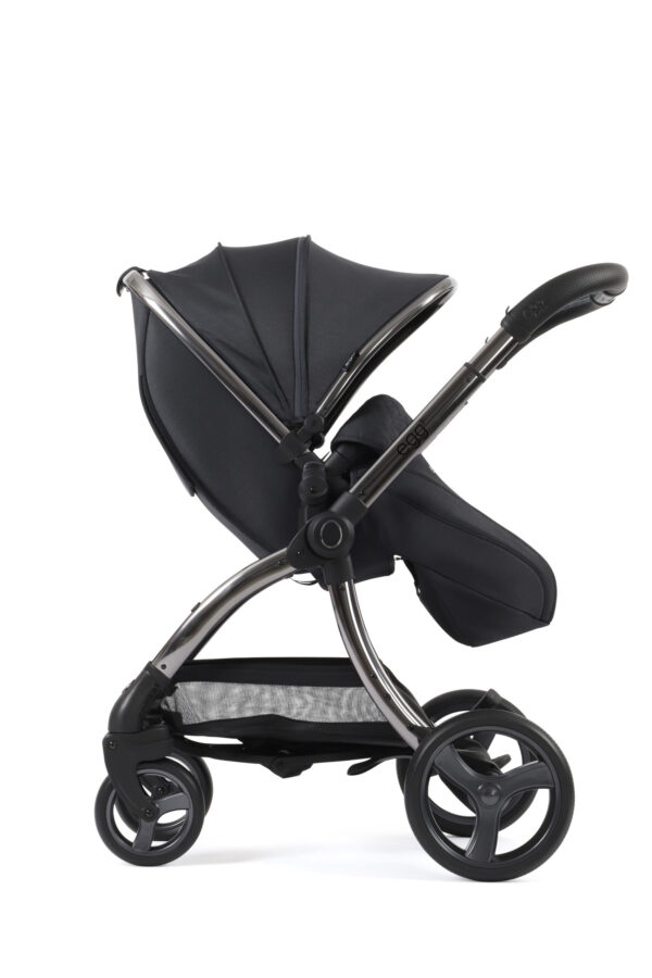 Egg 3 Black Carbonite (collection)