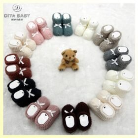 Babies Knitted Bow Booties