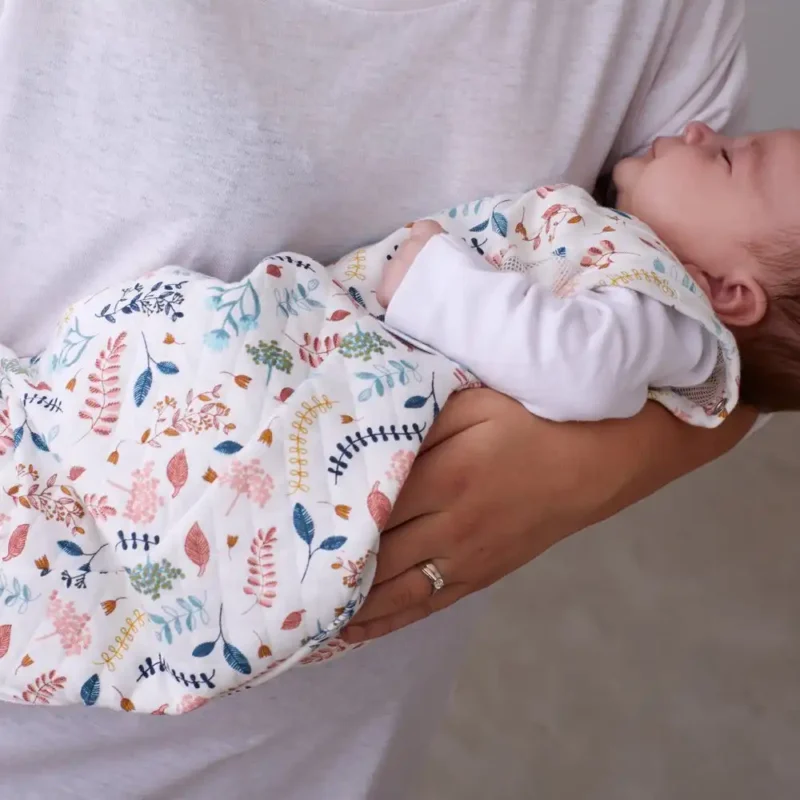 Swaddle To Sleep Bag 2.5 Tog – Stargazer White (copy)