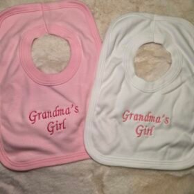 Grandmas Girl Pop On Bib