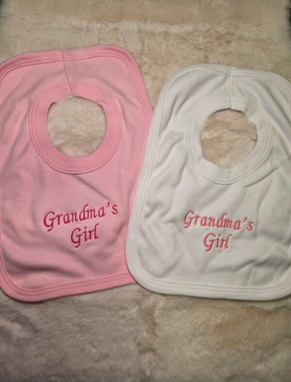 Grandmas Girl Pop On Bib