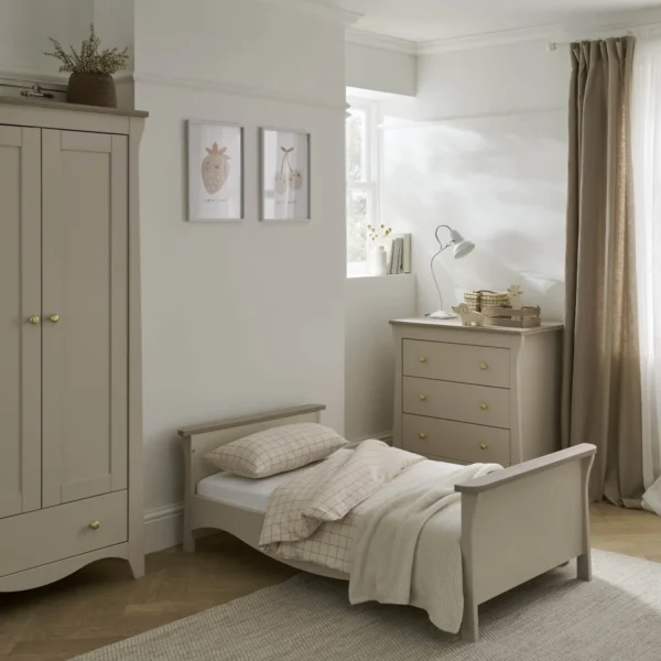 Clara Cot Bed - Cashmere & Ash