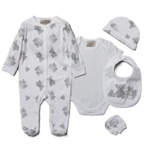 Baby Unisex Animals 8 Piece Mesh Bag Gift Set (copy)