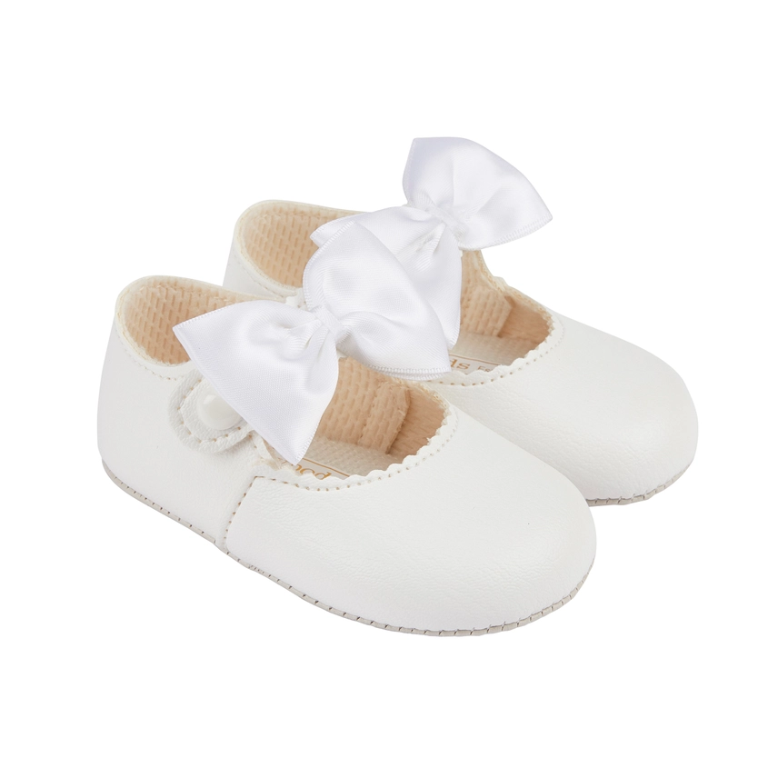 Baypods Soft Soled Shoe With Bow- White Baypods Soft Soled Shoe With Bow- White
