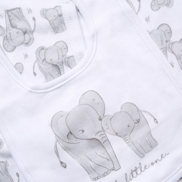 'hello Little One' Elephant 6 Piece Mesh Bag Gift Set