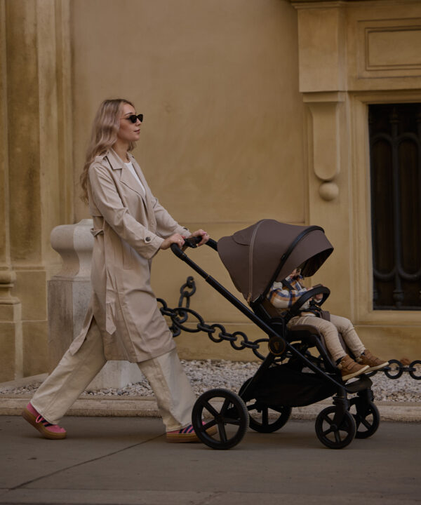Venicci Upline 2 Brownie Pram