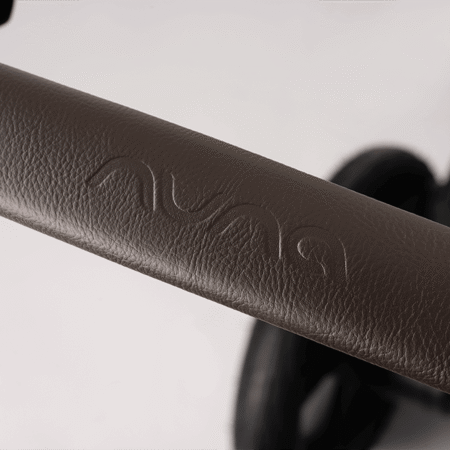 Nuna Mixx™ Next + Mixx™ Next Carry Cot + Arra™ Flex + Base Curv Travel System- Caviar