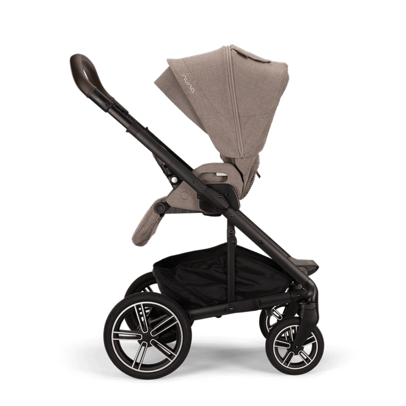 Nuna Mixx™ Next + Mixx™ Next Carry Cot + Arra™ Flex + Base Curv Travel System- Cedar
