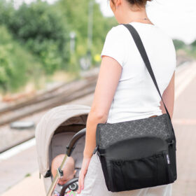 Red Kite Travel Booster- Travel Booster – Black