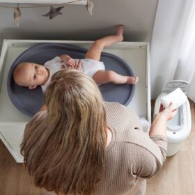 Shnuggle Eco-touch Nappy Bin | Odour-locking & Eco-friendly