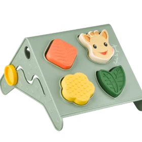 Sophie La GirafeĀ® – My First Toys To Handle