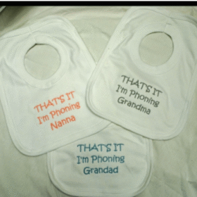 ‘im Phoning Grandma’ Bib- Pink
