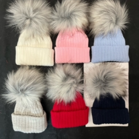 Newborn White Pom Pom Hat