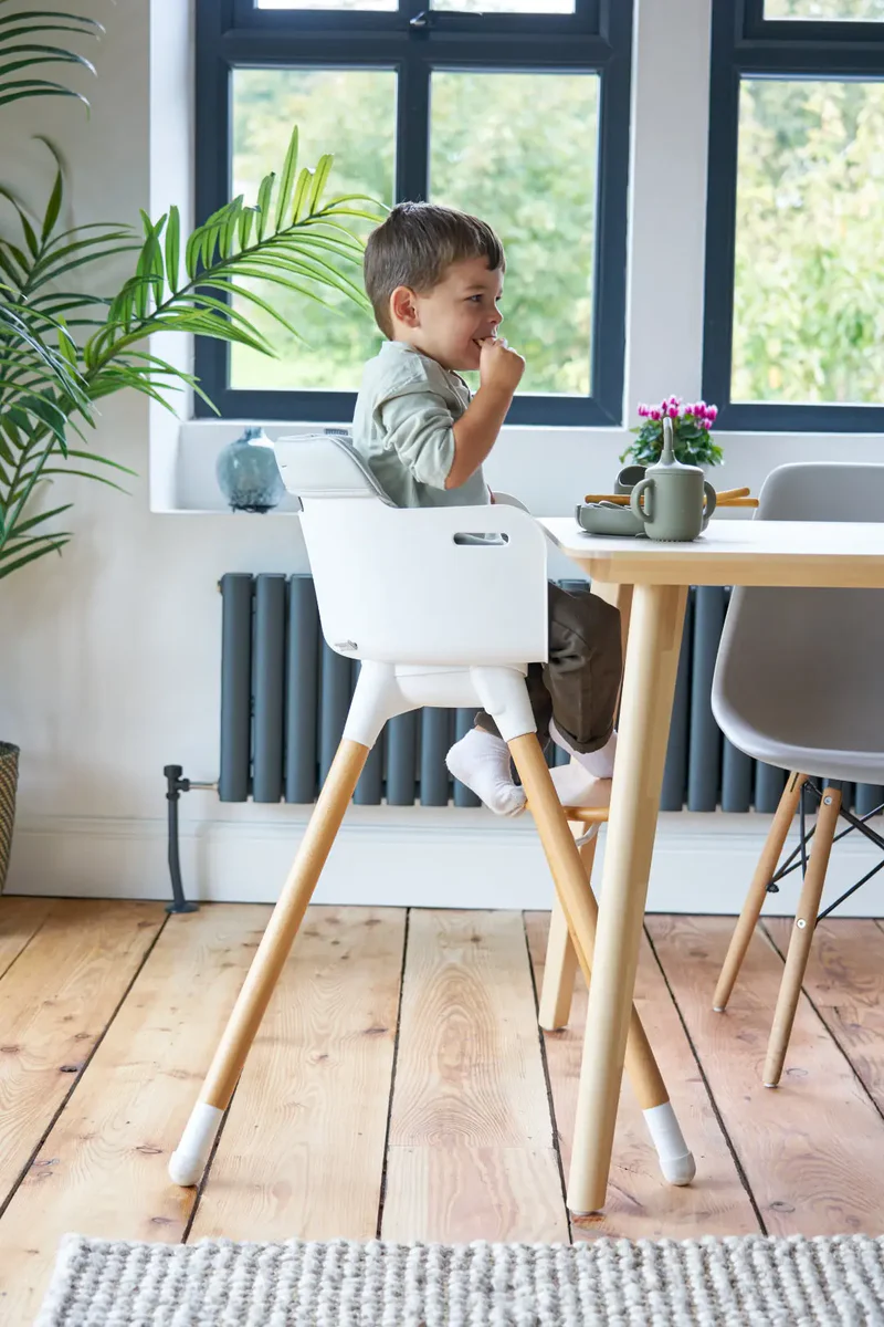 Bababing Una Highchair White & Grey Bababing Una Highchair White & Grey