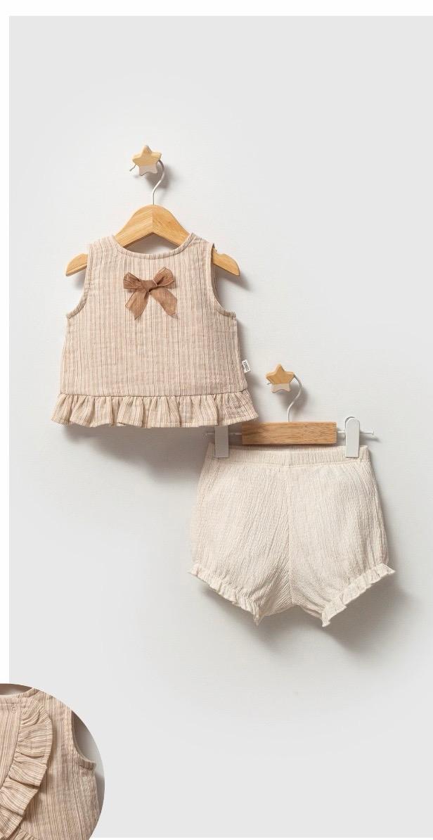 Baby Girls Ruffle Stripe Top & Bloomers Set Baby Girls Ruffle Stripe Top & Bloomers Set