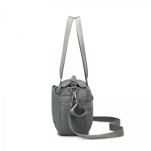 Maternity Diaper Bag With Insulated Baby Bottle Maternity Diaper Bag With Insulated Baby Bottle